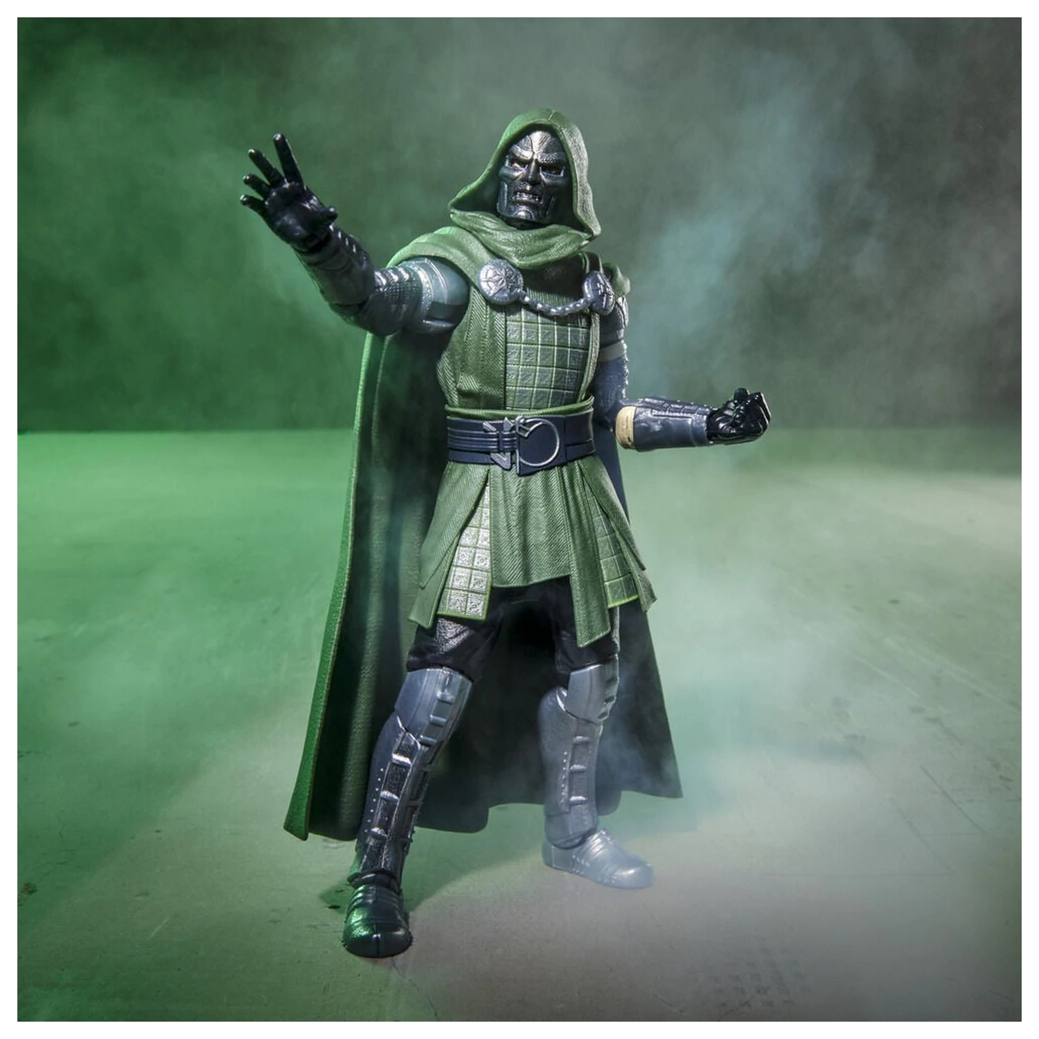 Marvel Legends Series Avengers Doomsday Doctor Doom figúrka 15 cm produktová fotografia