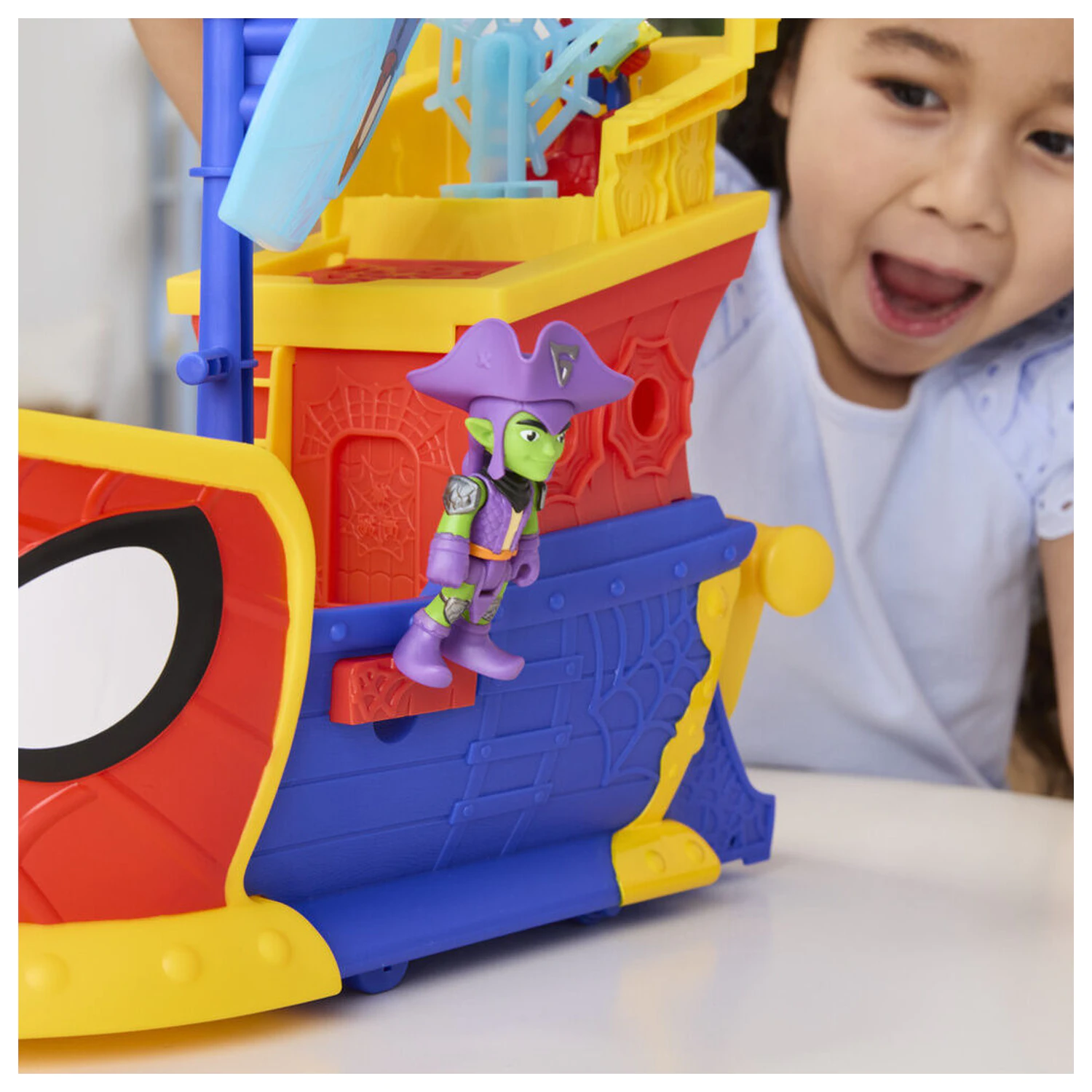 Marvel Spidey Spider Web and Bubbles Hrací set Pirátska loď produktová fotografia