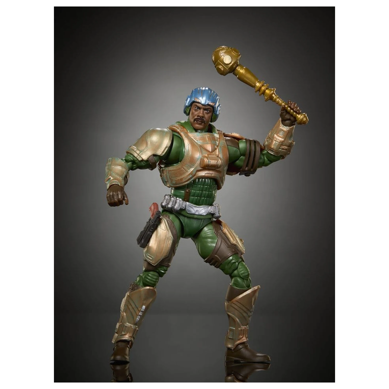 Masters of the Universe 2026 Movie Chronicles Akčná figúrka Man-At-Arms 18 cm produktová fotografia