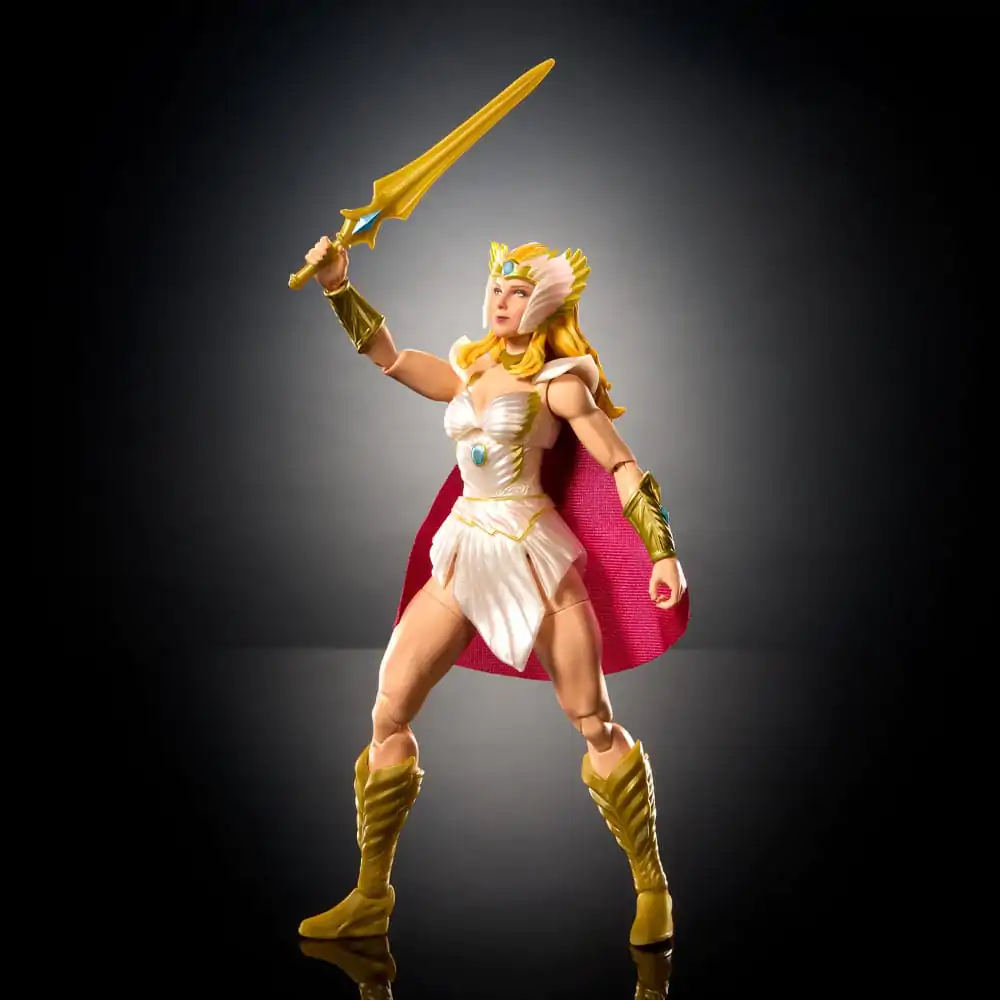 Masters of the Universe Core New Etheria Akčná figúrka She-Ra 18 cm produktová fotografia