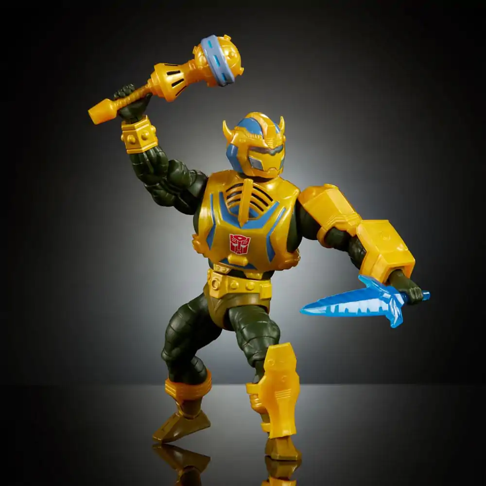 Masters of the Universe x Transformers Akčná figúrka Bumblebee Armor Man-At-Arms heo European Exclusive 14 cm produktová fotografia
