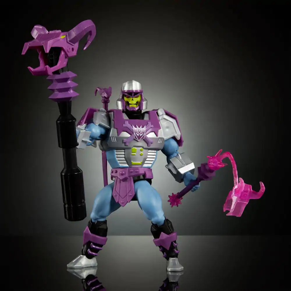 Masters of the Universe x Transformers Akčná figúrka Megatron Armor Skeletor heo European Exclusive 14 cm produktová fotografia