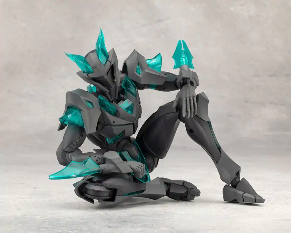 Megalomaria Unlimited Universe Model Kit Mephisto Prototype Color Ver. 18 cm produktová fotografia