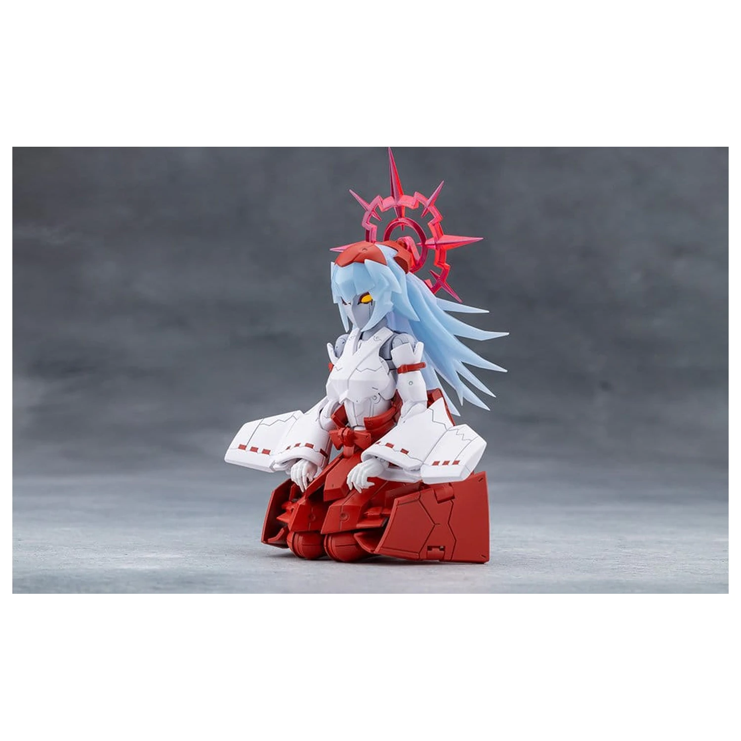 Megalomaria Unlimited Universe plastový model Eis Eizen 16 cm produktová fotografia