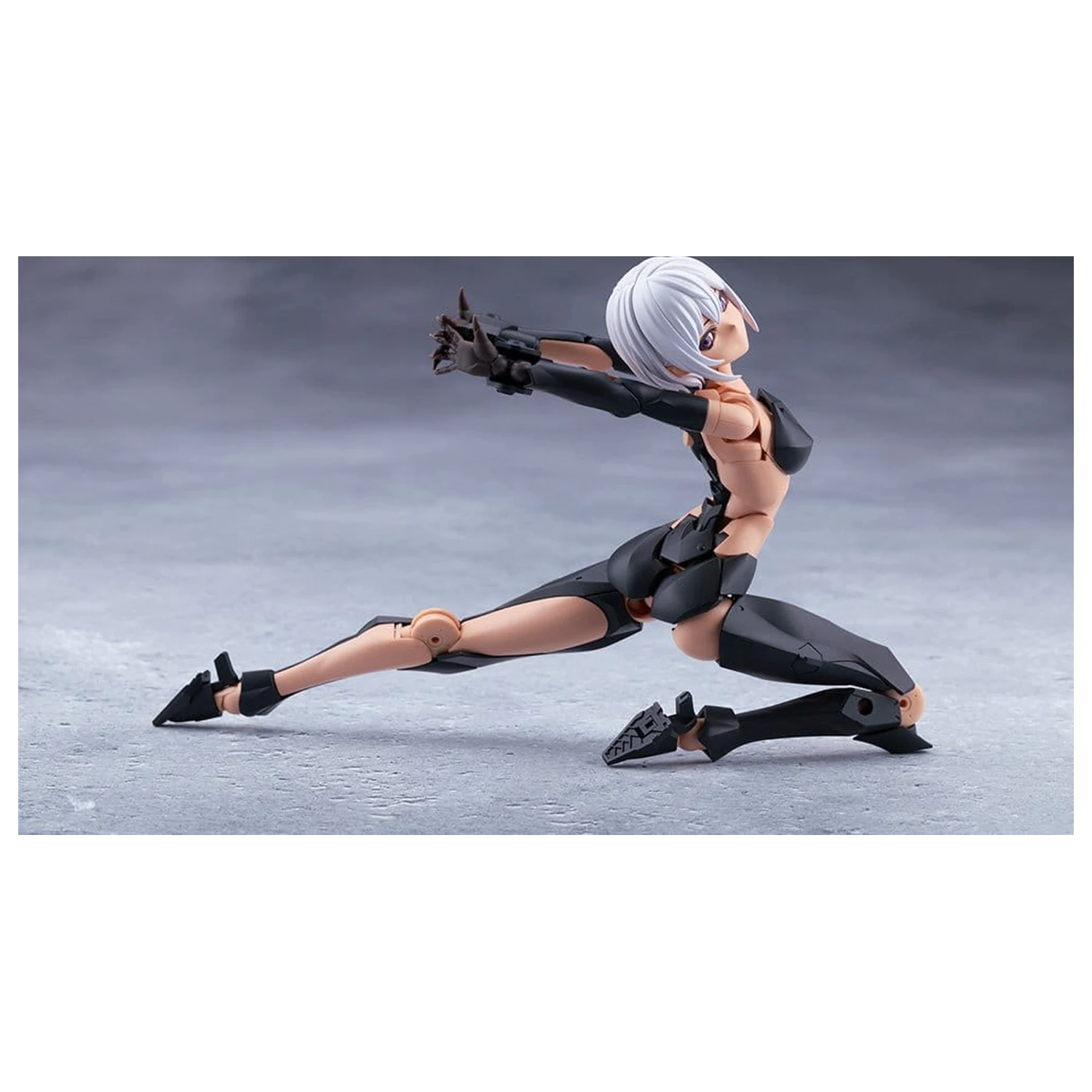 Megalomaria Unlimited Universe Plastic Model Kit Emulator #2 16 cm produktová fotografia