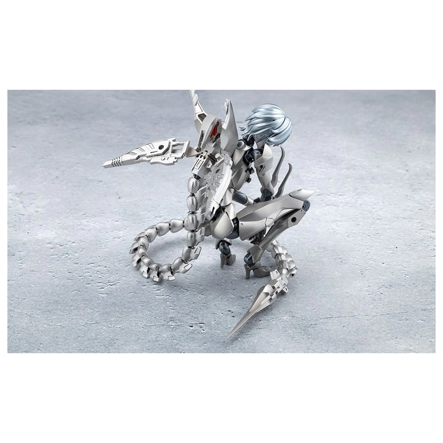 Megalomaria Unlimited Universe plastový model Wreckage Hunter 25 cm produktová fotografia