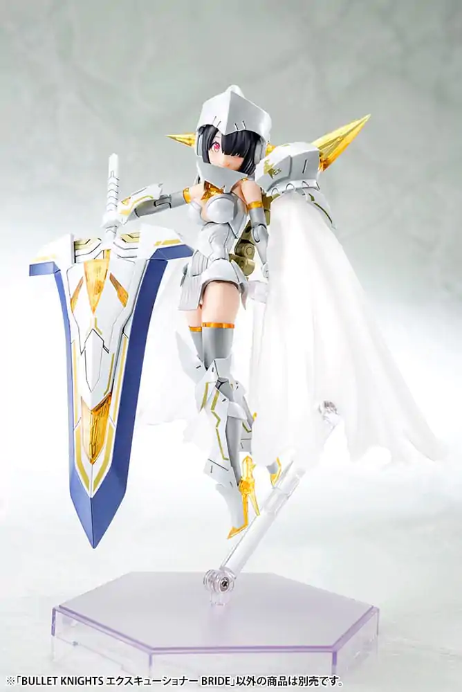 Megami Device plastová stavebnica 1/1 Bullet Knights Executioner Bride 19 cm produktová fotografia