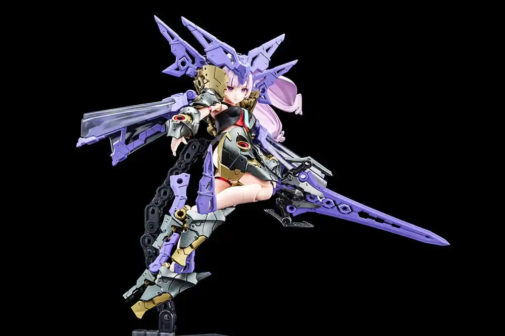 Megami Device Plastic Model Kit 1/1 Buster Doll Paladin Darkness Claw 17 cm termékfotó