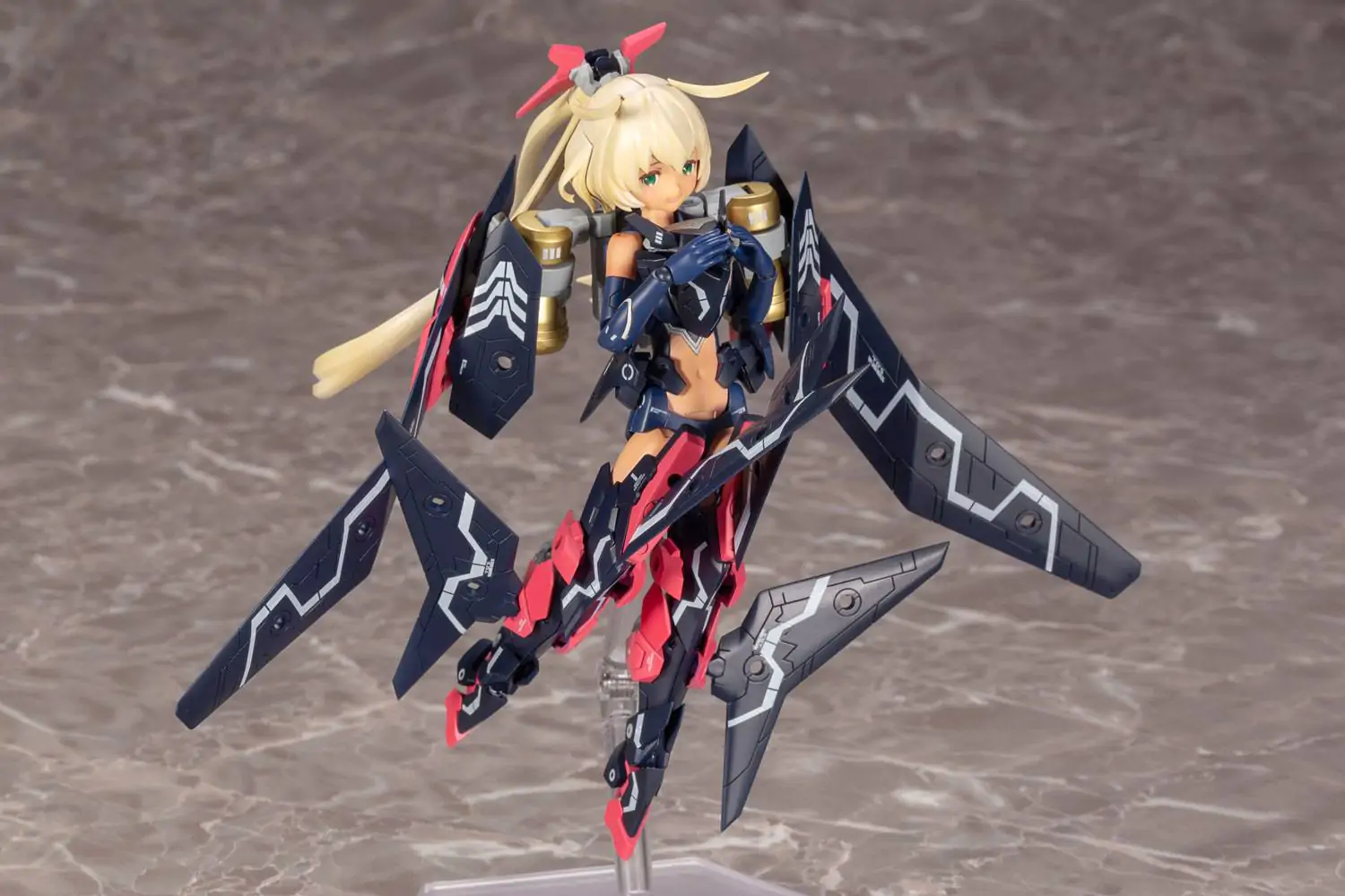 Megami Device plastová stavebnica 1/1 SOL Strike Raptor 18 cm produktová fotografia