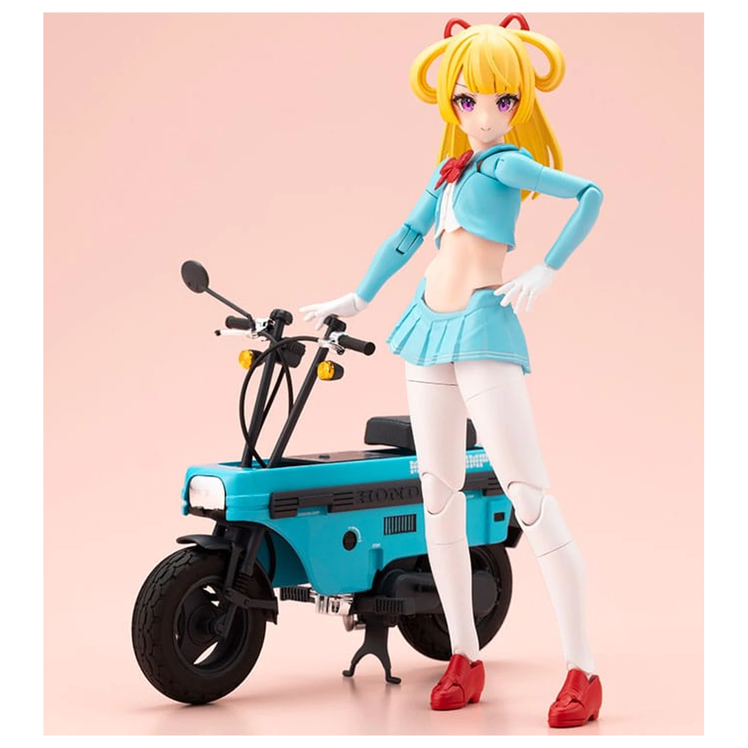 Megami Device Buster Doll Series Súprava plastového modelu 1/1 Knight Alice s Honda AB12 Motocompo 15 cm produktová fotografia