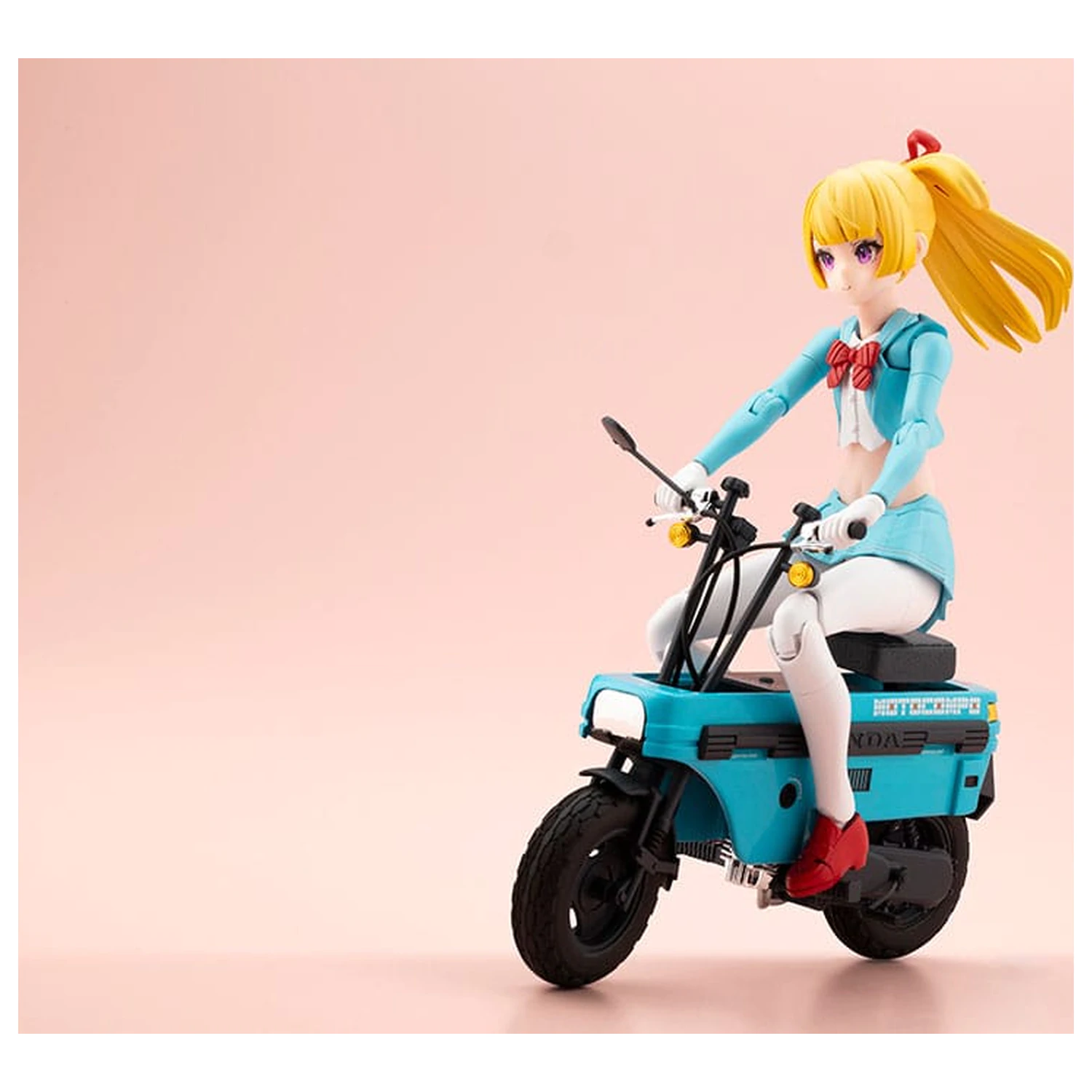 Megami Device Buster Doll Series Súprava plastového modelu 1/1 Knight Alice s Honda AB12 Motocompo 15 cm produktová fotografia