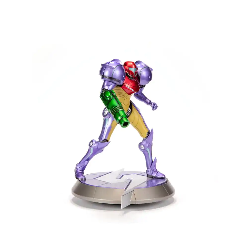 Metroid Prime PVC Soška Samus Gravity Suit Collector´s Edition 25 cm produktová fotografia