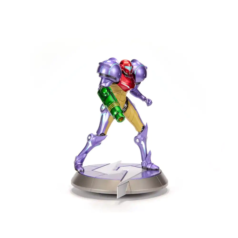 Metroid Prime PVC Soška Samus Gravity Suit Collector´s Edition 25 cm produktová fotografia