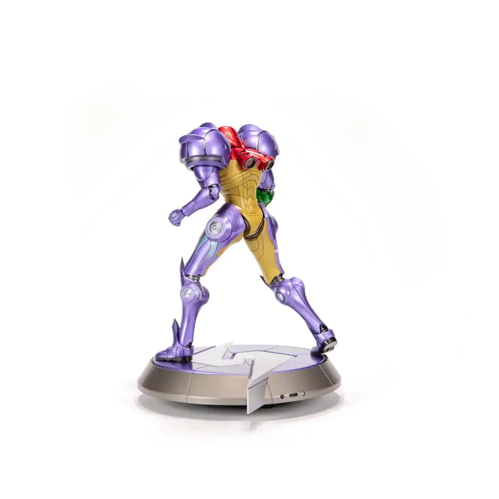 Metroid Prime PVC Soška Samus Gravity Suit Collector´s Edition 25 cm produktová fotografia