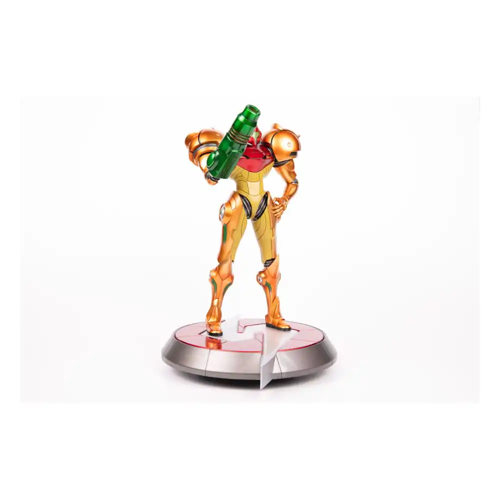 Metroid Prime PVC soška Samus Varia Suit Standard Edition 27 cm produktová fotografia