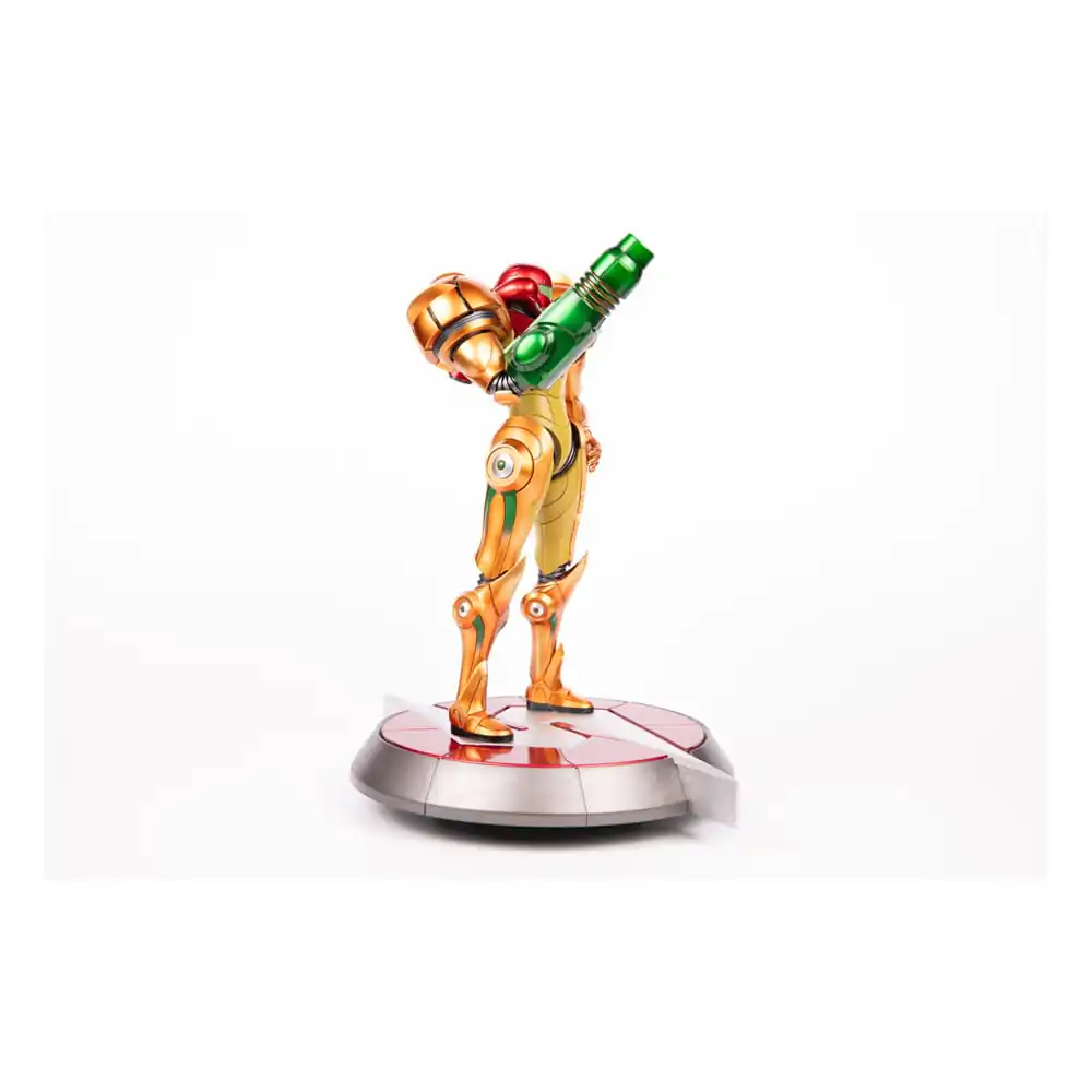 Metroid Prime PVC soška Samus Varia Suit Standard Edition 27 cm produktová fotografia