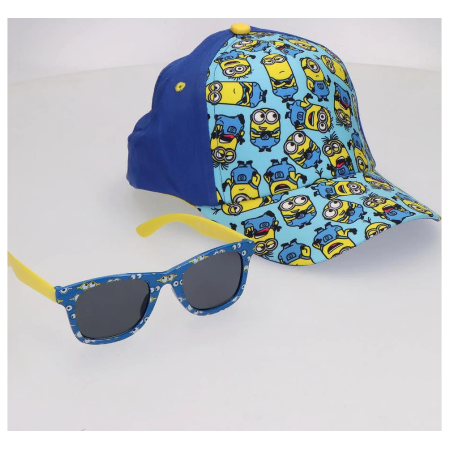 Minions modré slnečné okuliare a bejzbalová čiapka sada produktová fotografia