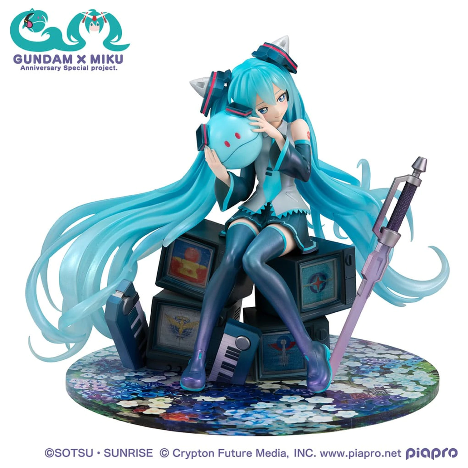 Mobile Suit Gundam x Hatsune Miku Lucrea PVC Socha Hatsune Miku x OO Gundam 45th Anniversary 17 cm produktová fotografia