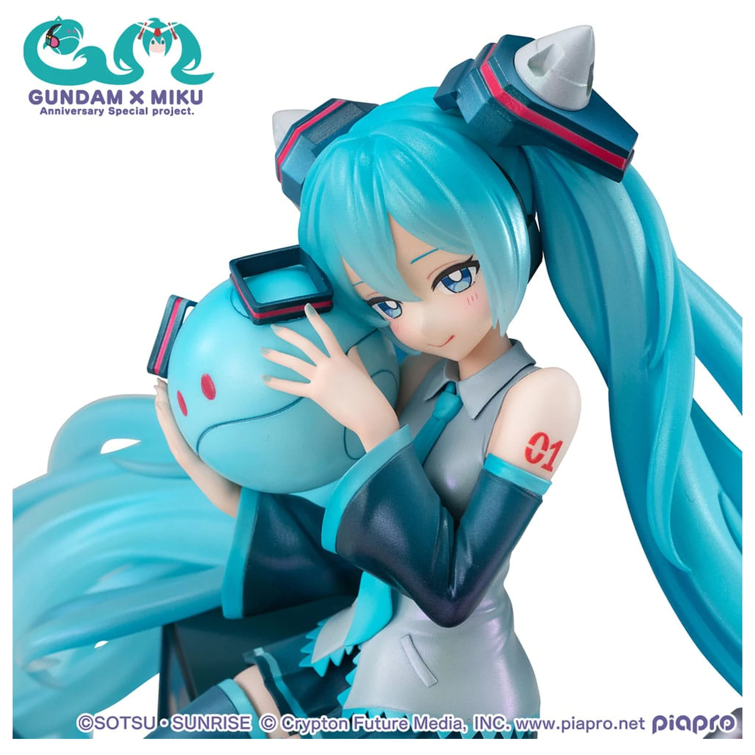 Mobile Suit Gundam x Hatsune Miku Lucrea PVC Socha Hatsune Miku x OO Gundam 45th Anniversary 17 cm produktová fotografia