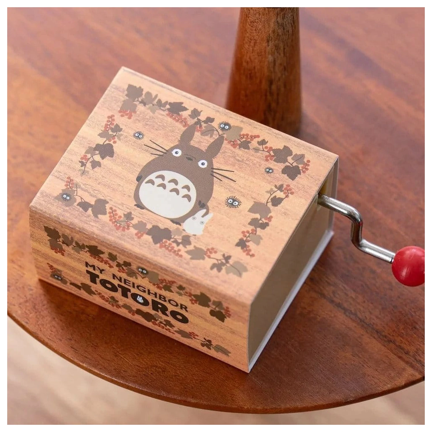 My Neighbor Totoro Ručne kľuková hudobná skrinka Jesenný list produktová fotografia