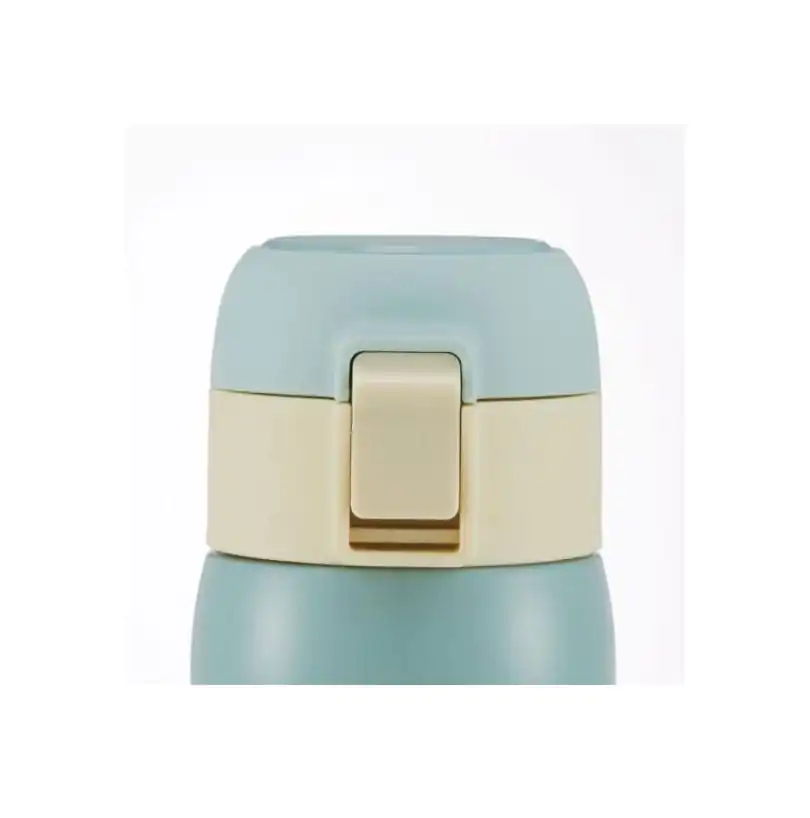 My Neighbor Totoro fľaša na vodu One Push Mat Light Green 480 ml produktová fotografia