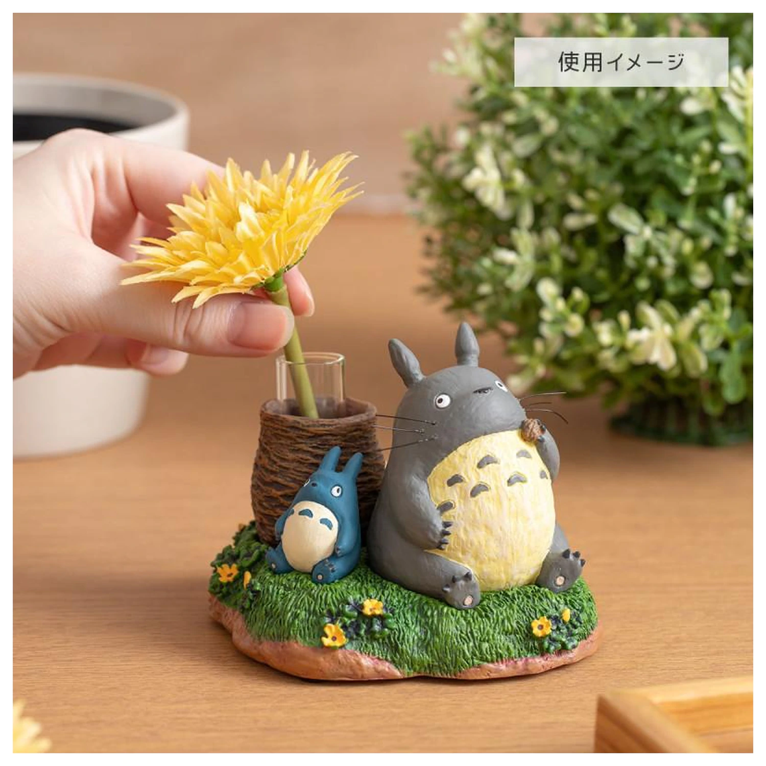 My Neighbor Totoro Totoro oddychová váza produktová fotografia