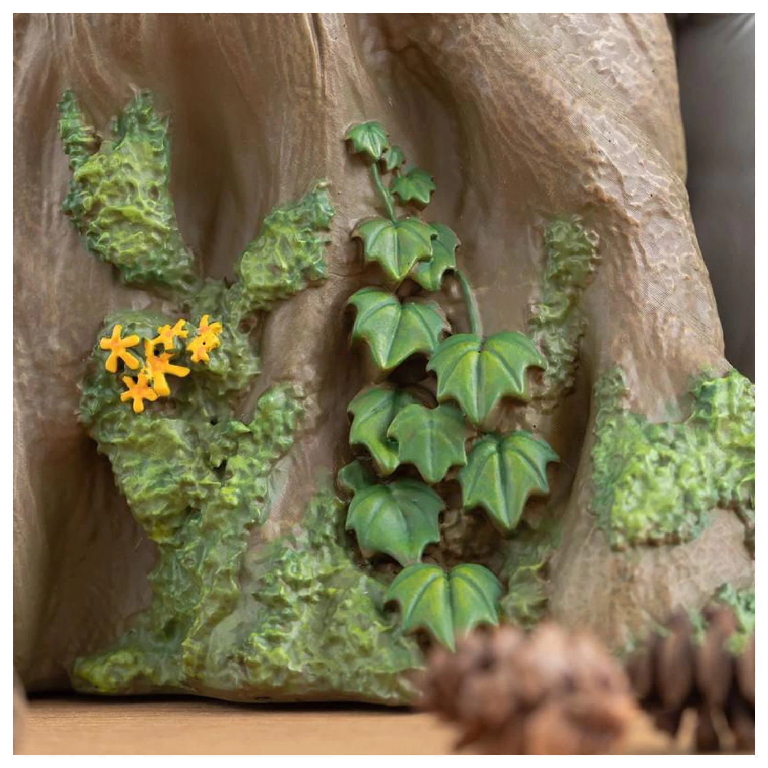 My Neighbor Totoro Totoro kvetináč kmeň stromu Dioráma 17,5 cm produktová fotografia