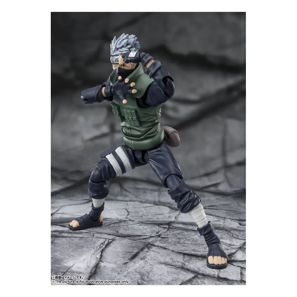 Naruto Shippuden S.H. Figuarts akčná figúrka Kakashi Hatake -The famed Sharingan Hero- 16 cm termékfotó