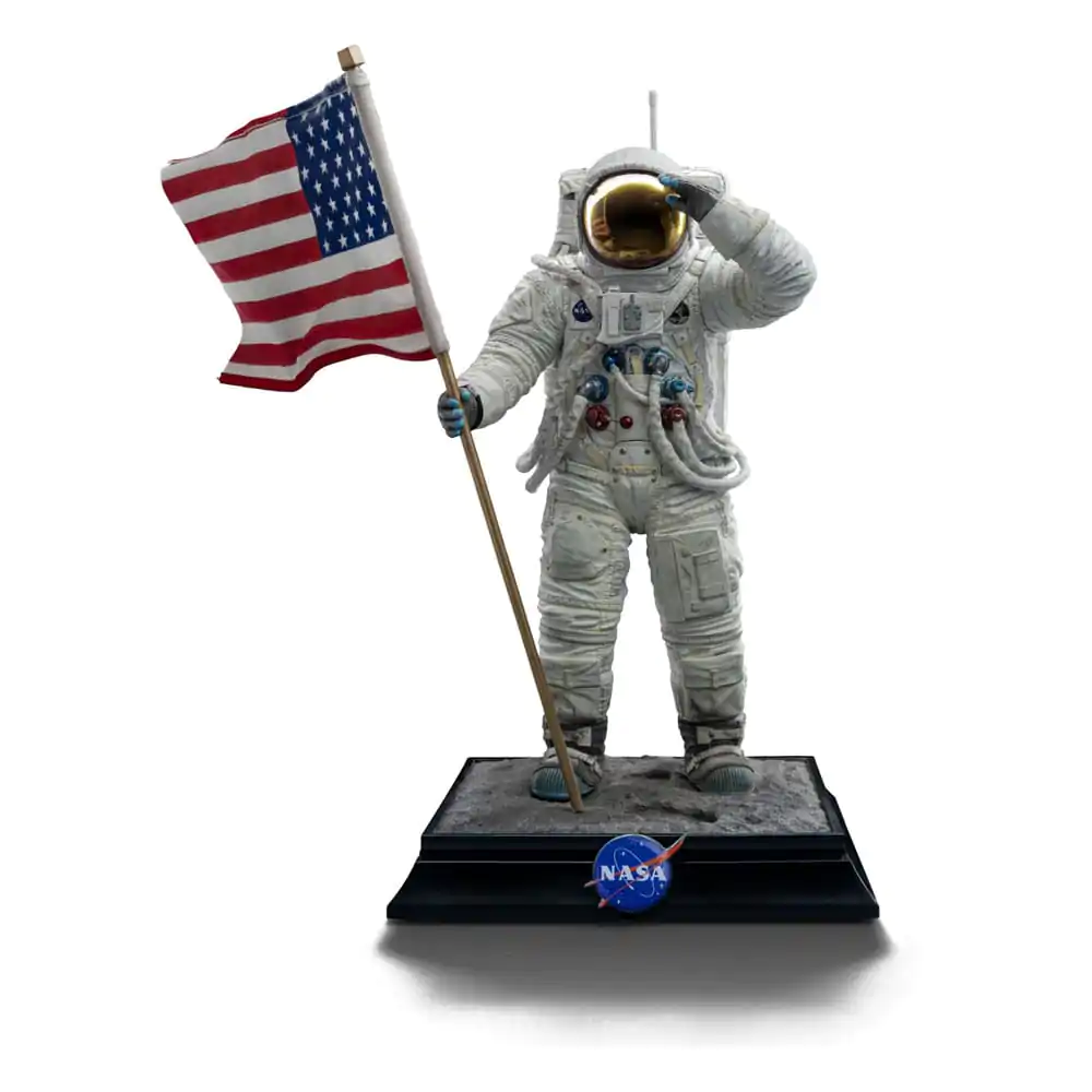 Soška zo série NASA Art Scale Statue 1/10 Apollo 11 Astronaut 23 cm termékfotó