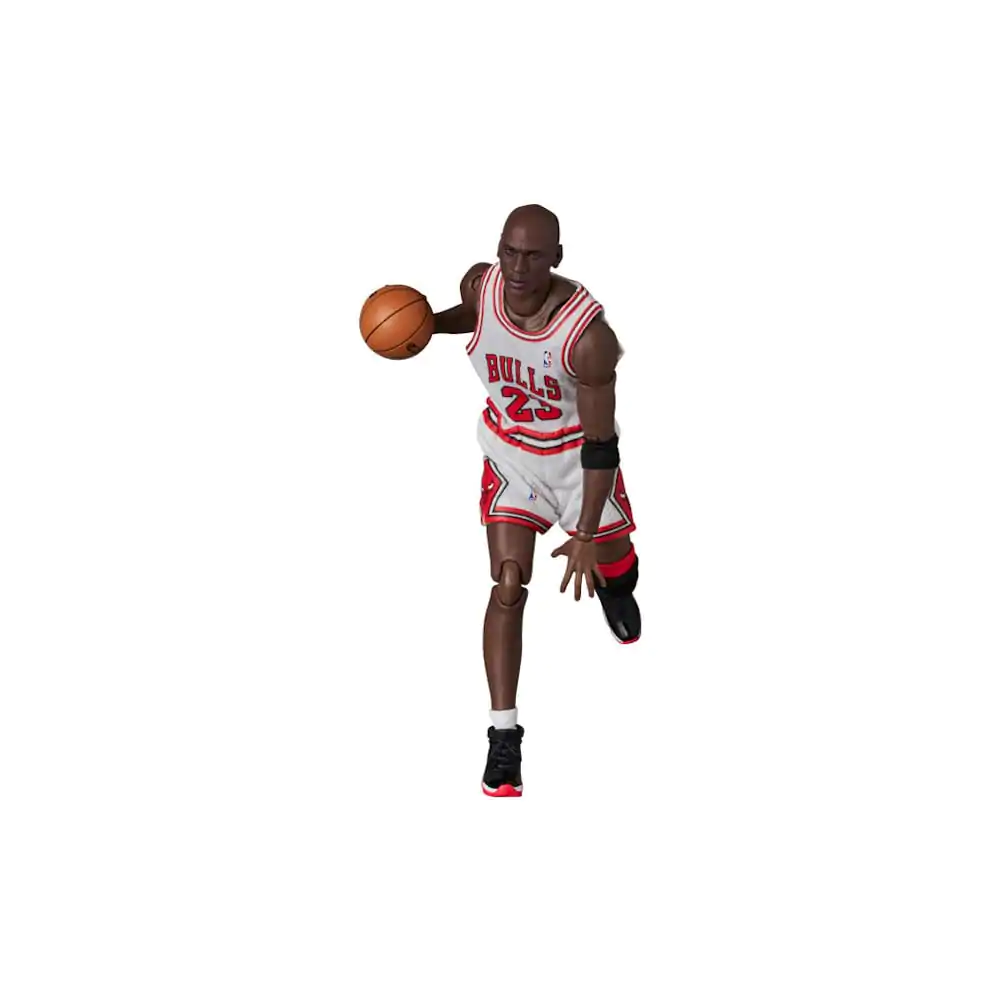 NBA MAFEX Akčná figúrka Michael Jordan - Chicago Bulls HOME 17 cm produktová fotografia