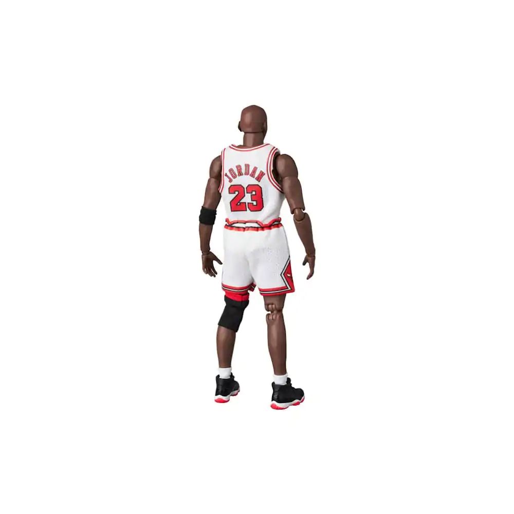 NBA MAFEX Akčná figúrka Michael Jordan - Chicago Bulls HOME 17 cm produktová fotografia