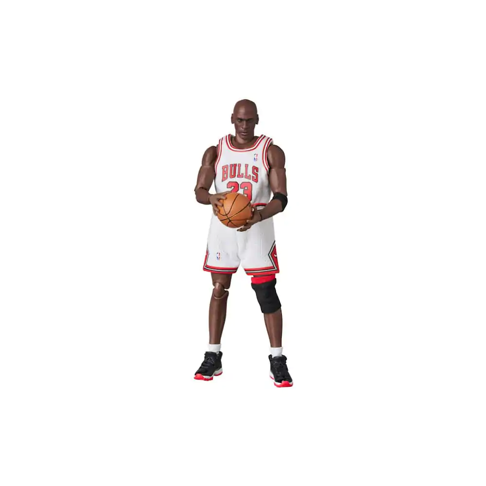 NBA MAFEX Akčná figúrka Michael Jordan - Chicago Bulls HOME 17 cm produktová fotografia
