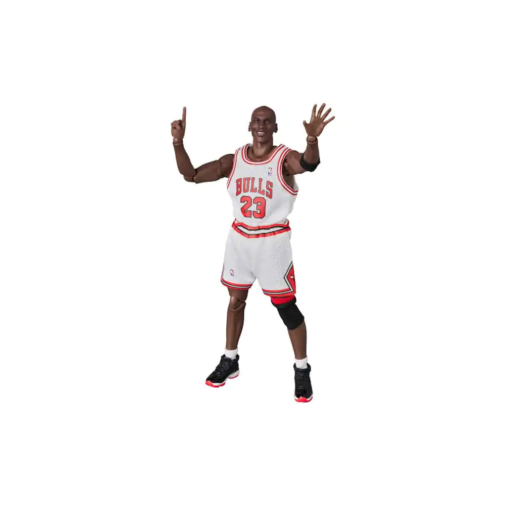 NBA MAFEX Akčná figúrka Michael Jordan - Chicago Bulls HOME 17 cm produktová fotografia