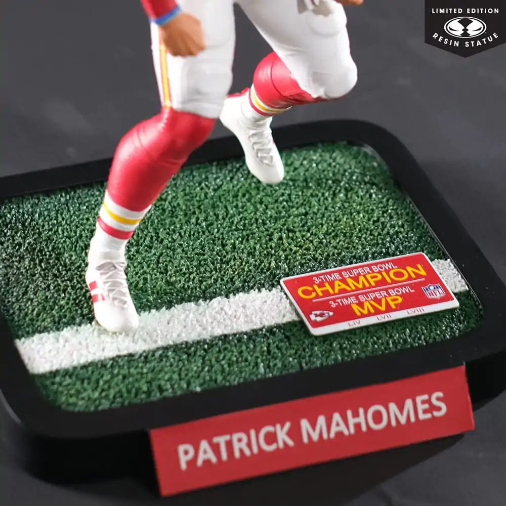 NFL Kansas City Chiefs Socha Socha 1/6 Patrick Mahomes 30 cm produktová fotografia