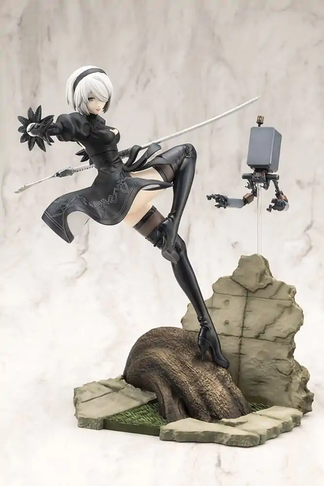 Nier:Automata Ver. 1.1a ARTFX J Socha 1/8 2B 24 cm produktová fotografia