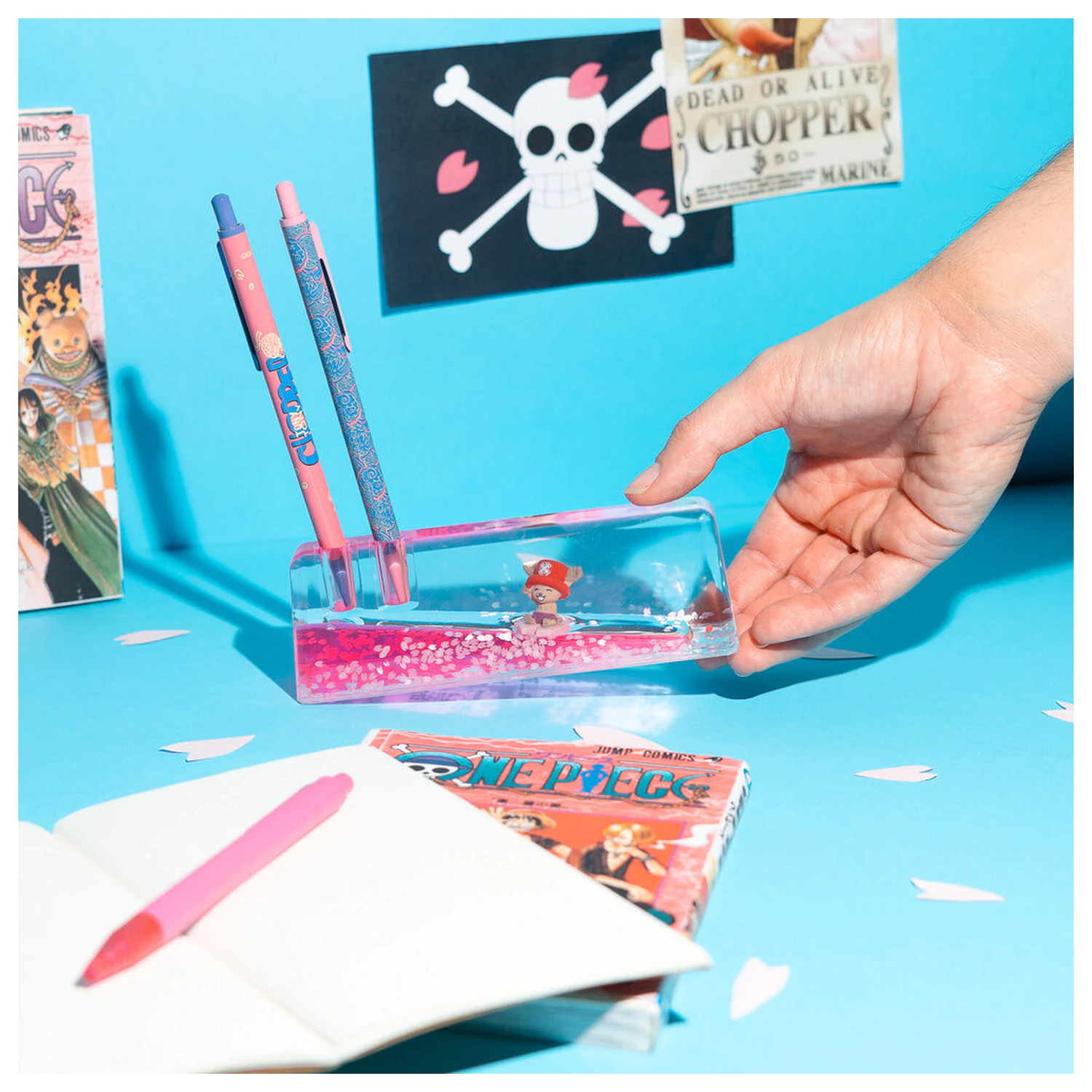 One Piece Chopper súprava ceruziek, pera a akrylového stojana produktová fotografia