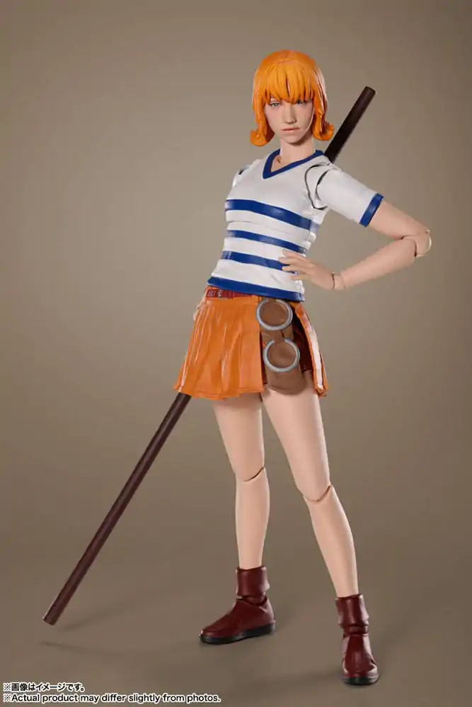 One Piece Live Action S.H. Figuarts Akčná figúrka Nami 15 cm termékfotó