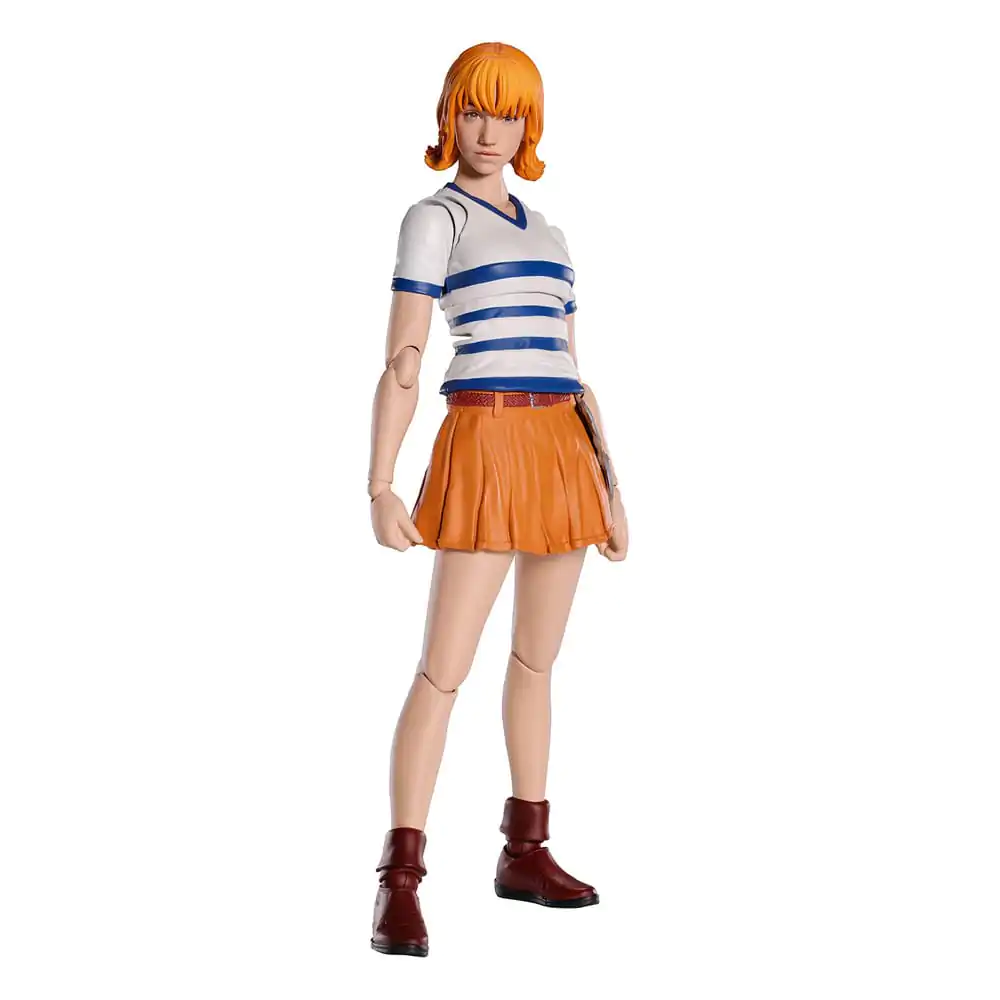 One Piece Live Action S.H. Figuarts Akčná figúrka Nami 15 cm termékfotó