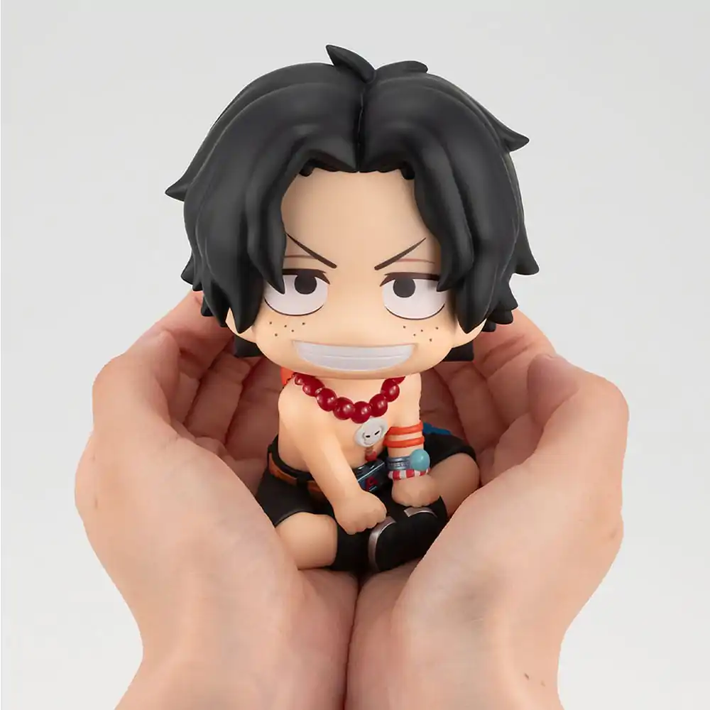 One Piece Look Up PVC Statue Portgas D. Ace 11 cm termékfotó