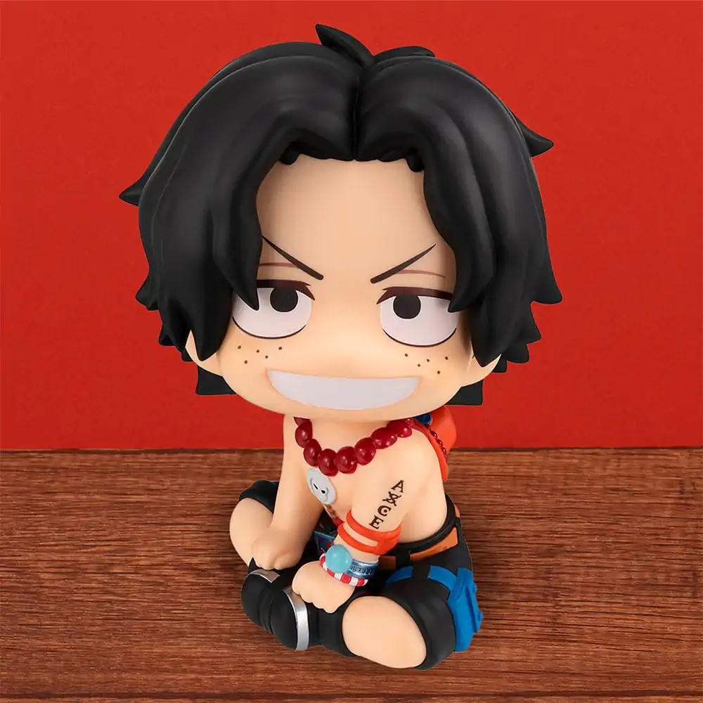 One Piece Look Up PVC Statue Portgas D. Ace 11 cm termékfotó