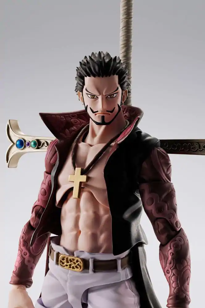 One Piece S.H.Figuarts akčná figúrka Dracule Mihawk Hawkeye 17 cm produktová fotografia