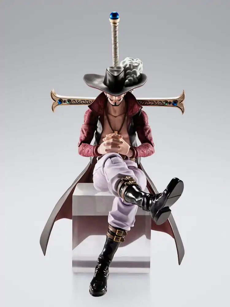 One Piece S.H.Figuarts akčná figúrka Dracule Mihawk Hawkeye 17 cm produktová fotografia