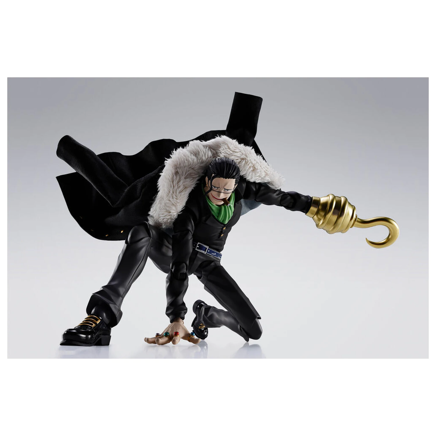 One Piece Sir Crocodile Marineford S.H. Figuarts figúrka 18cm produktová fotografia