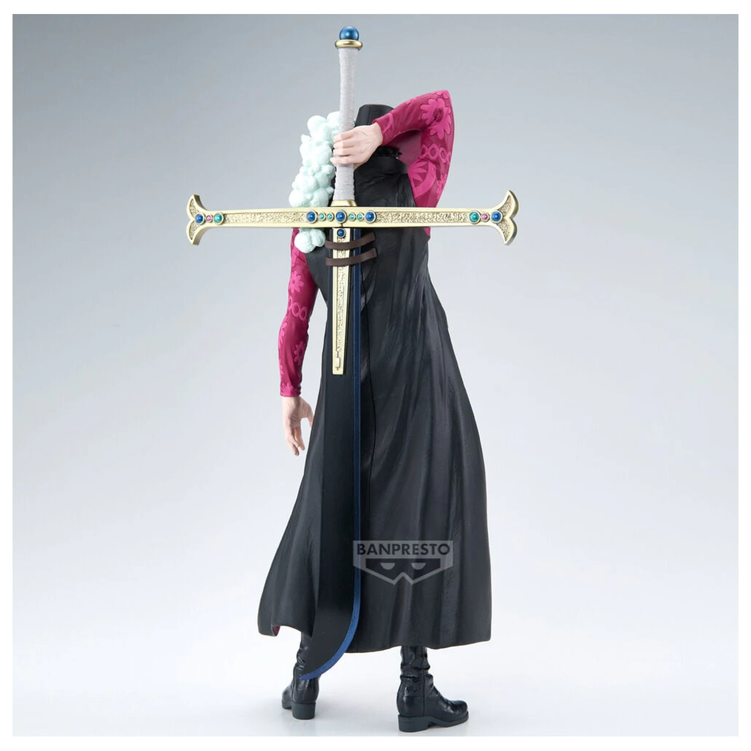 One Piece The Anime Dracule Mihawk figúrka 34 cm produktová fotografia