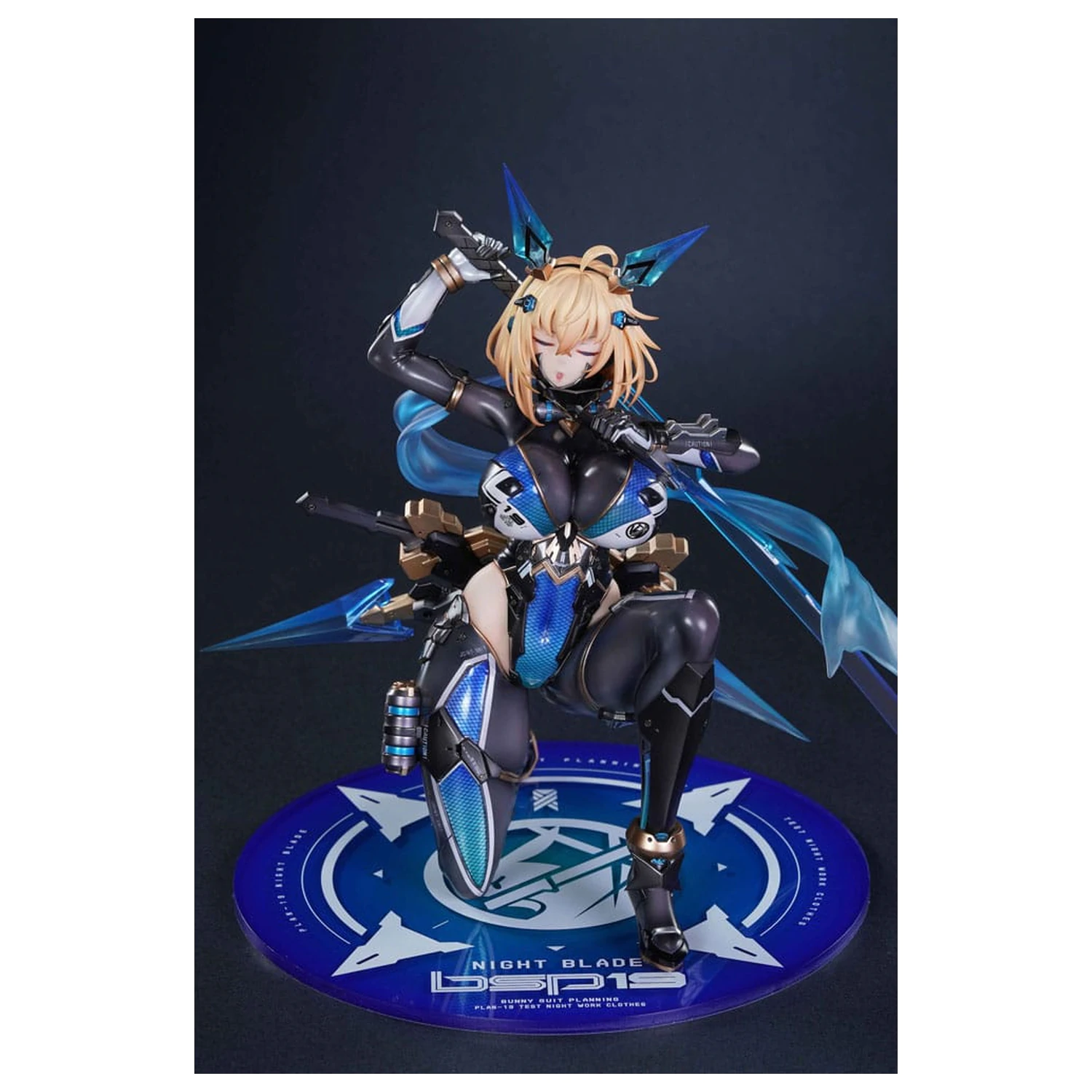 Original Character PVC Socha 1/6 Bunny Suit Planning Sophia F. Shirring Ninja Ver. 23 cm produktová fotografia