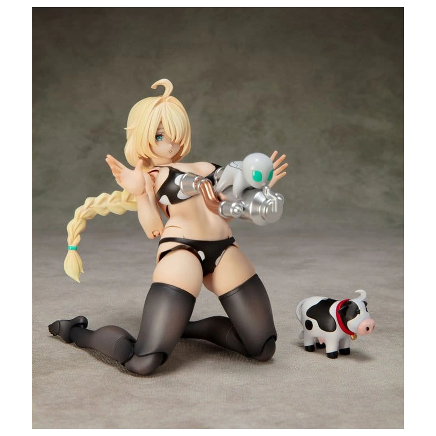 Original Character Plastikový model AlienDress Quatre 16 cm produktová fotografia