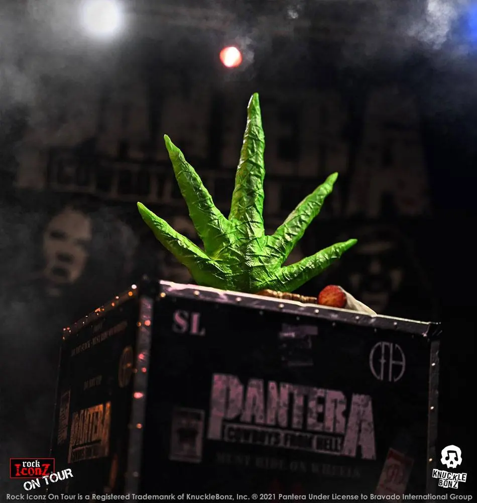 Pantera Rock Ikonz Cowboys From Hell On Tour Road Case Statue + Stage Backdrop termékfotó