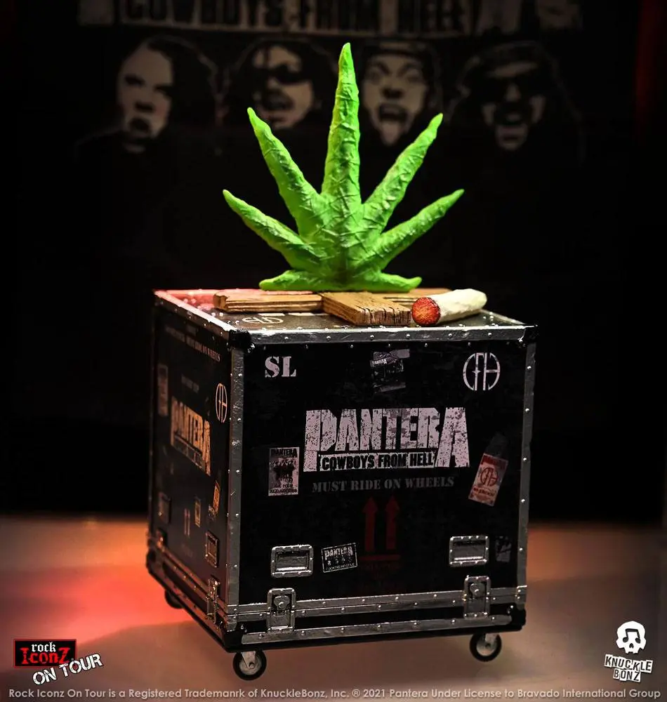 Pantera Rock Ikonz Cowboys From Hell On Tour Road Case Statue + Stage Backdrop termékfotó