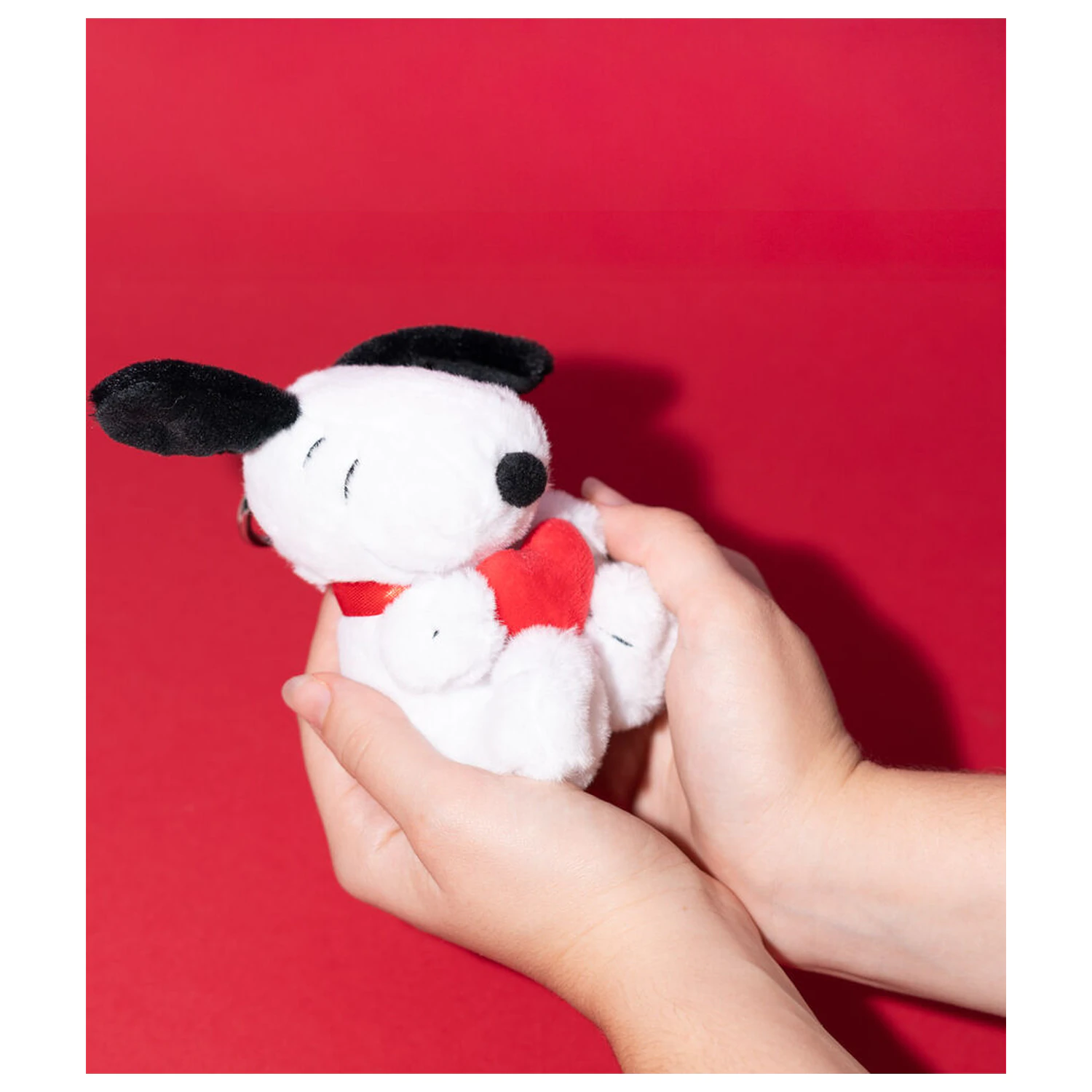Peanuts Snoopy plyšová kľúčenka produktová fotografia