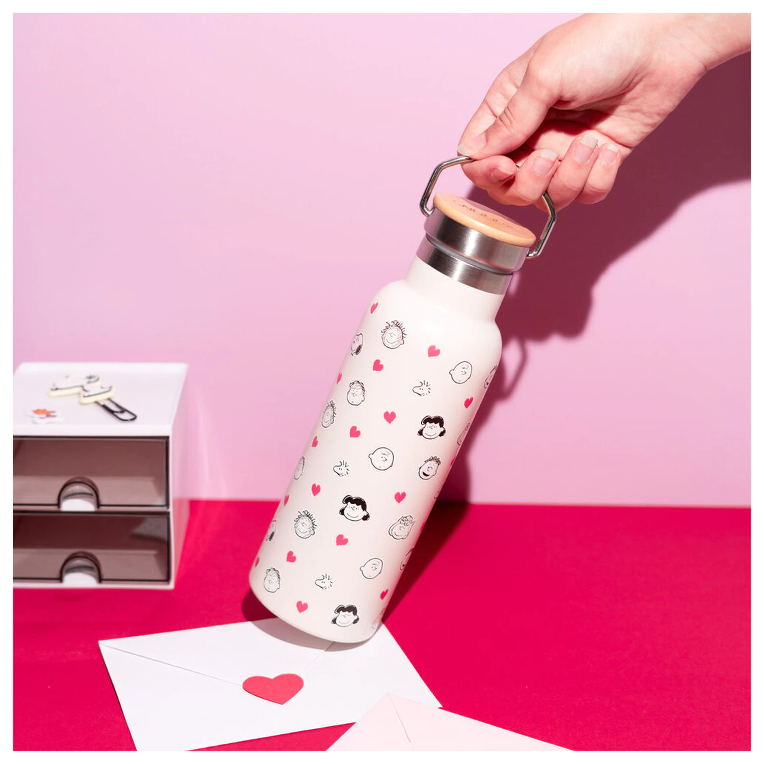 Peanuts Snoopy fľaša z nehrdzavejúcej ocele 500ml produktová fotografia